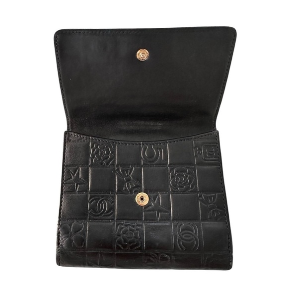 Authentic CHANEL Black Lambskin Leather Lucky Charms Embossed Bifold Wallet - Picture 9 of 16